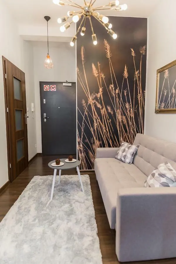 Goldeneye Apartment Center Wroclaw Poland